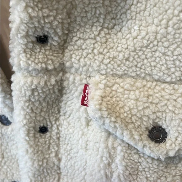 Levi's Cream Sherpa Jacket - Picture 3 of 4